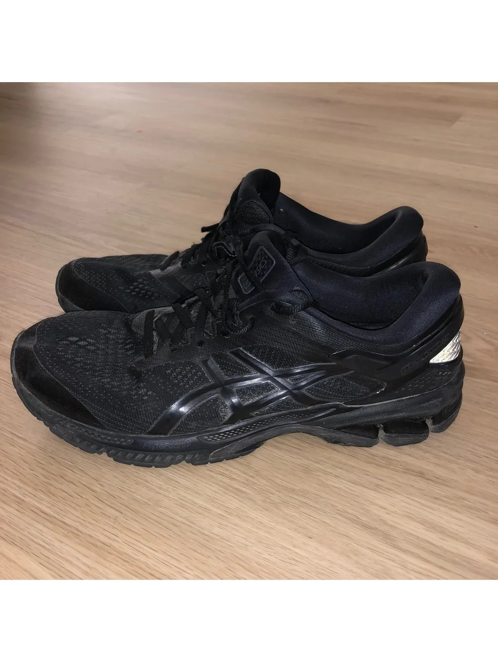 ASICS GEL KAYANO 26 TRIPLE BLACK RUNNING WALKING SNEAKERS SHOES MENS SIZE 11